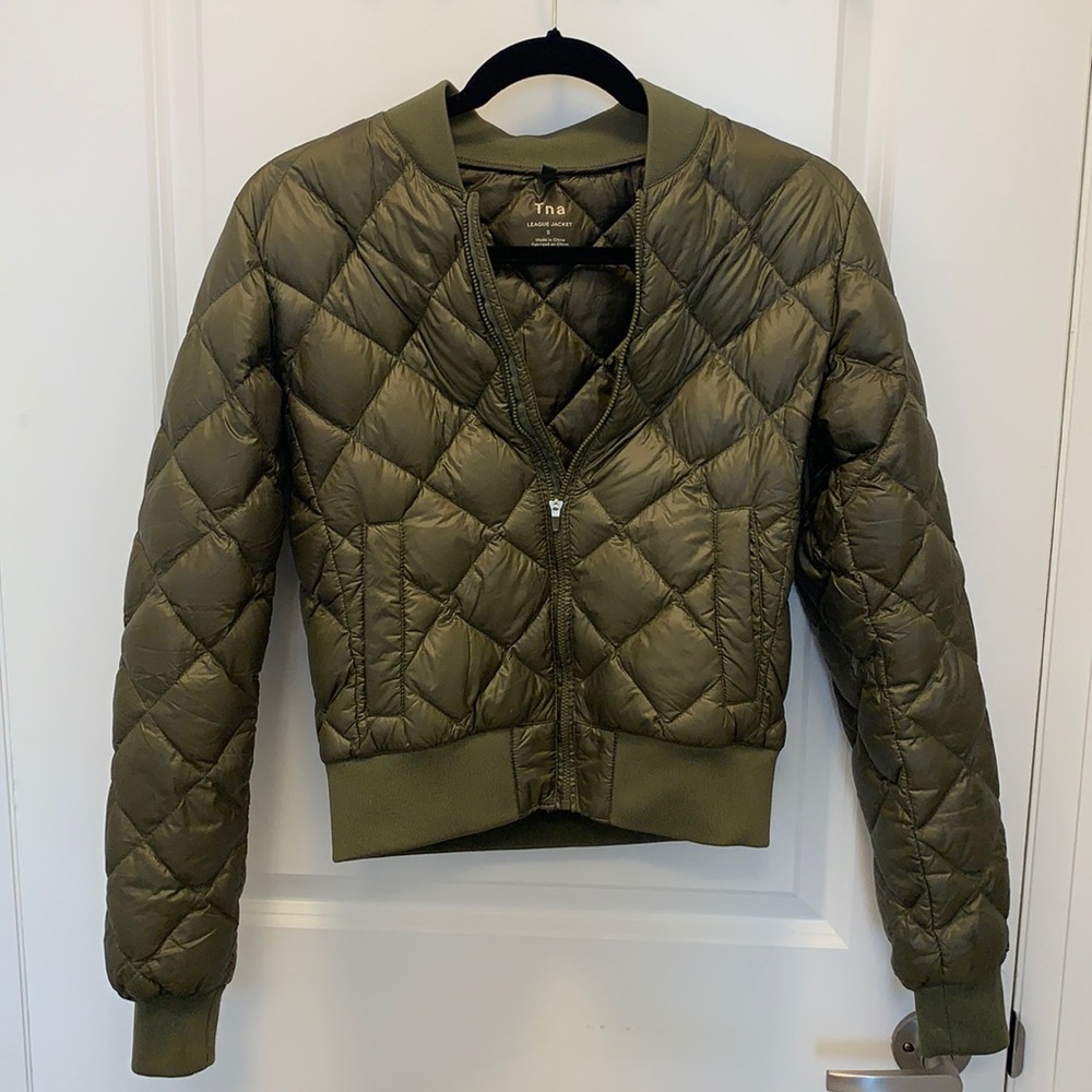 Aritzia TNA bomber
